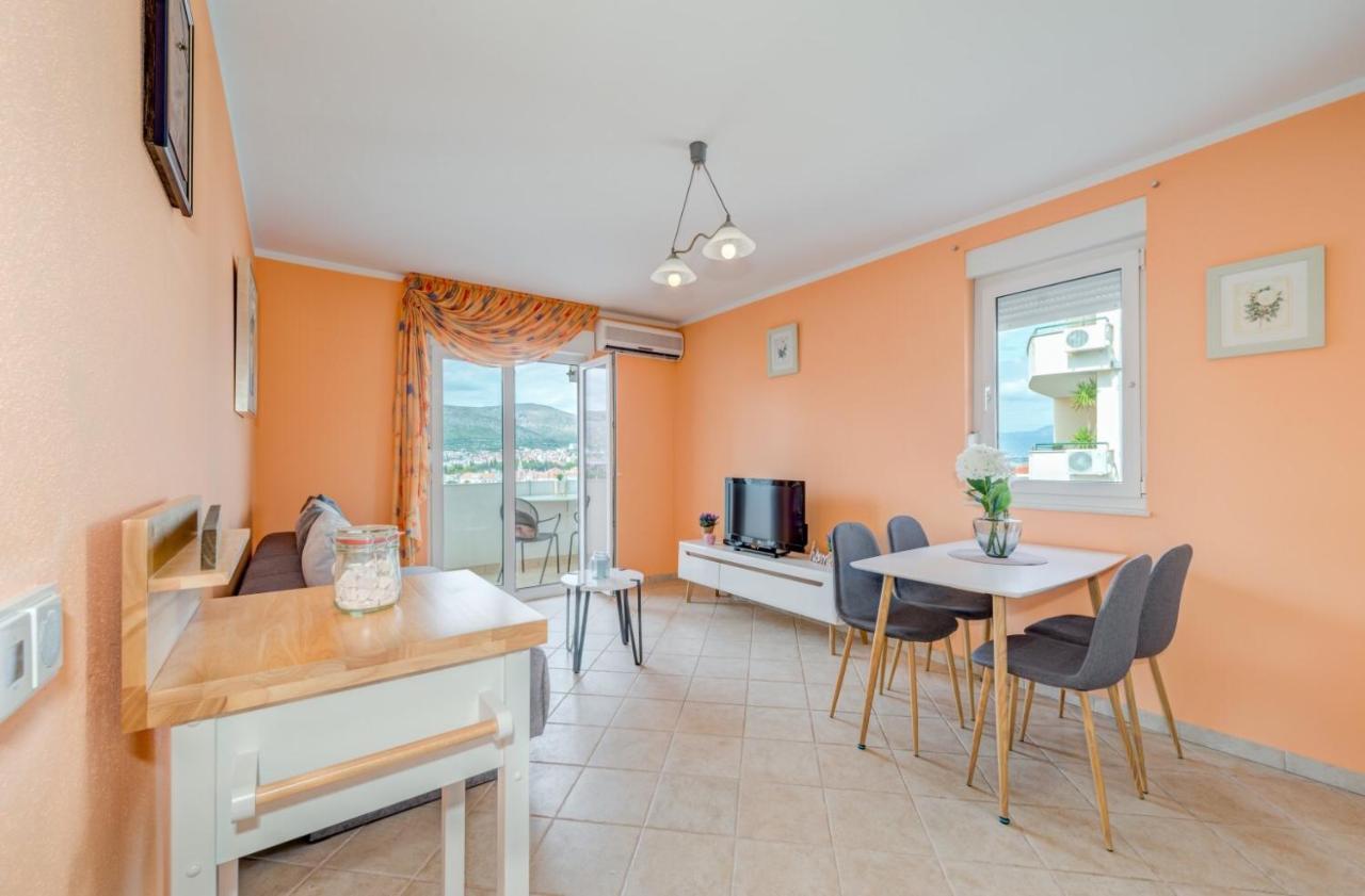The Best Old Town View Apartment, 5 Min Walk, Parking Trogir Dış mekan fotoğraf